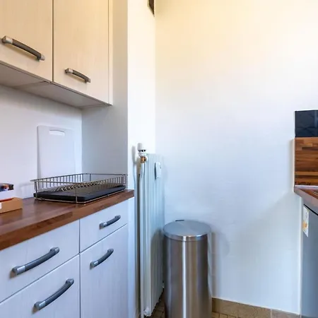 Genepi - Magnifique Studio A 2 Pas Du Lac Apartment Annecy